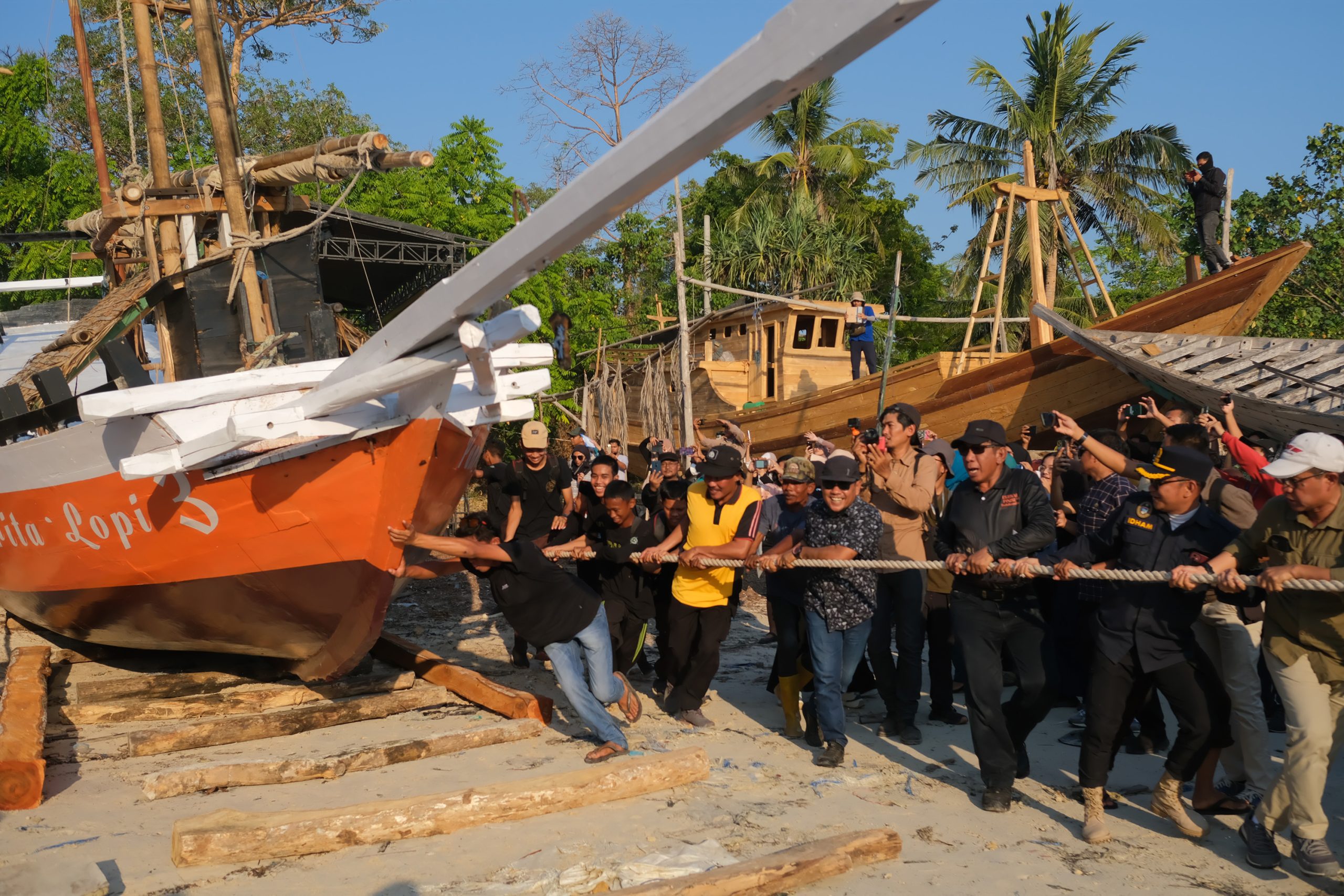 HUT Ke-64 Bulukumba, Tanah Panrita Lopi Tanah Para Ahli Pinisi