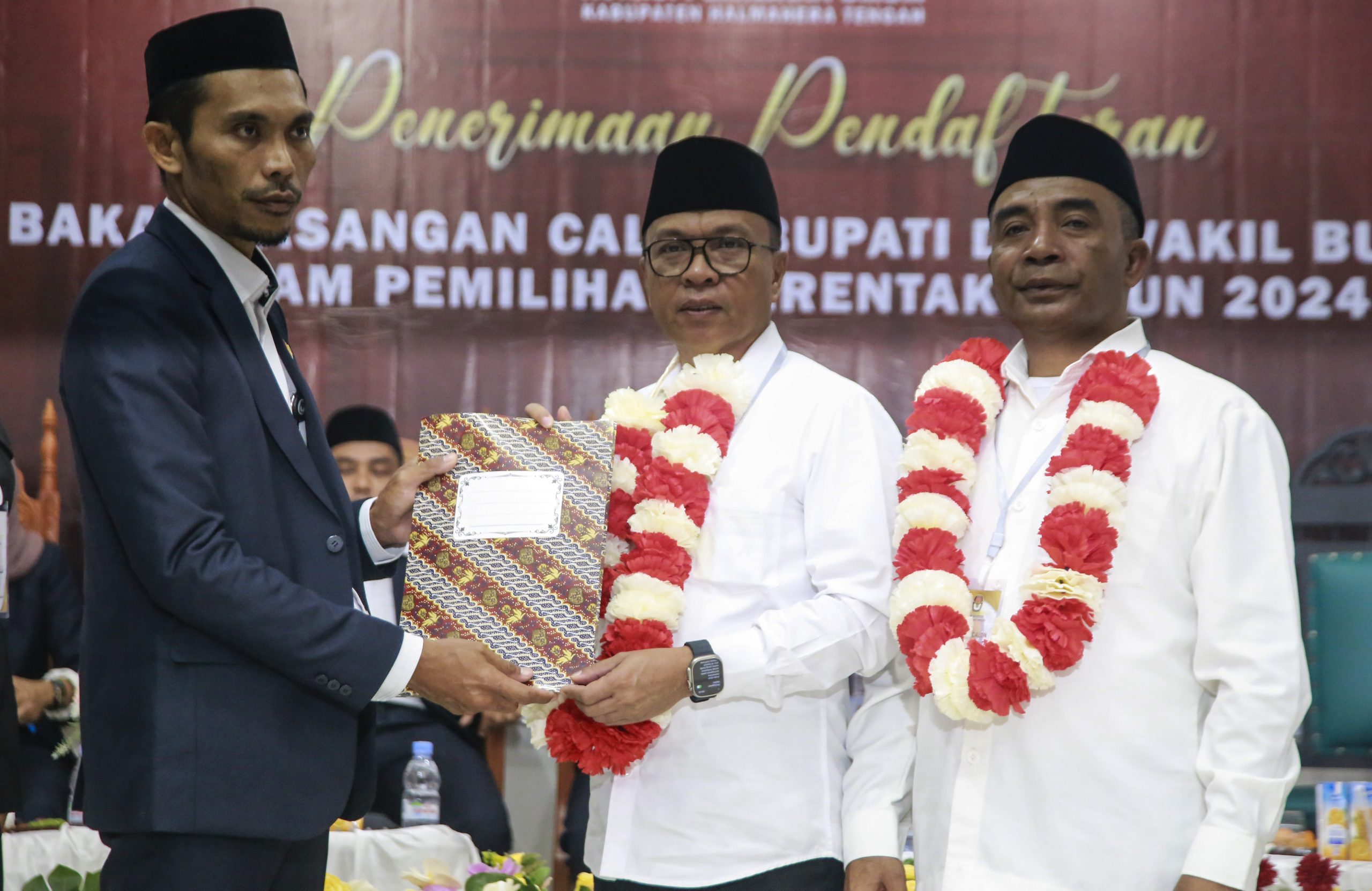 IMS-ADIL Resmi Mendaftar sebagai Calon Bupati dan Wakil Bupati Halmahera Tengah 2024