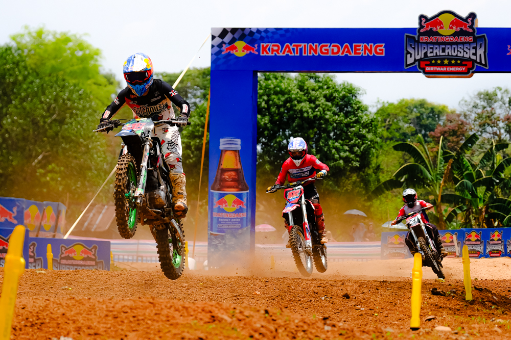 Kratingdaeng Supercross 2024 di Makassar