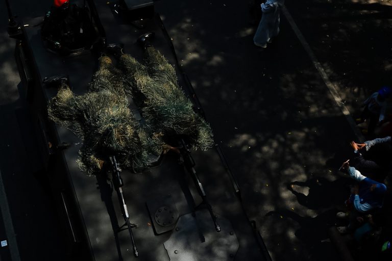 Perayaan Hari Ulang Tahun ke-79 TNI di Lapangan Karebosi Makassar