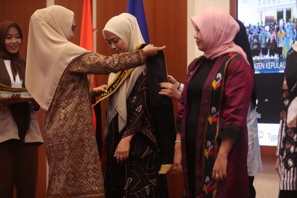 Pjs Wali Kota Makassar Resmi Tutup FORDA 2024: Makassar Juara Umum