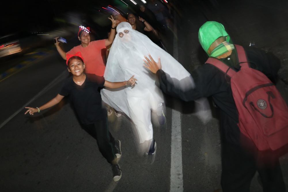 Halloween Night Run di Manokwari