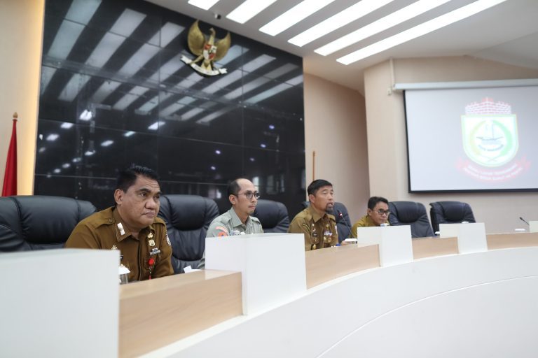 Antisipasi Musim Hujan, Pjs Wali Kota Makassar Pimpin Rapat Koordinasi Persiapan Drainase
