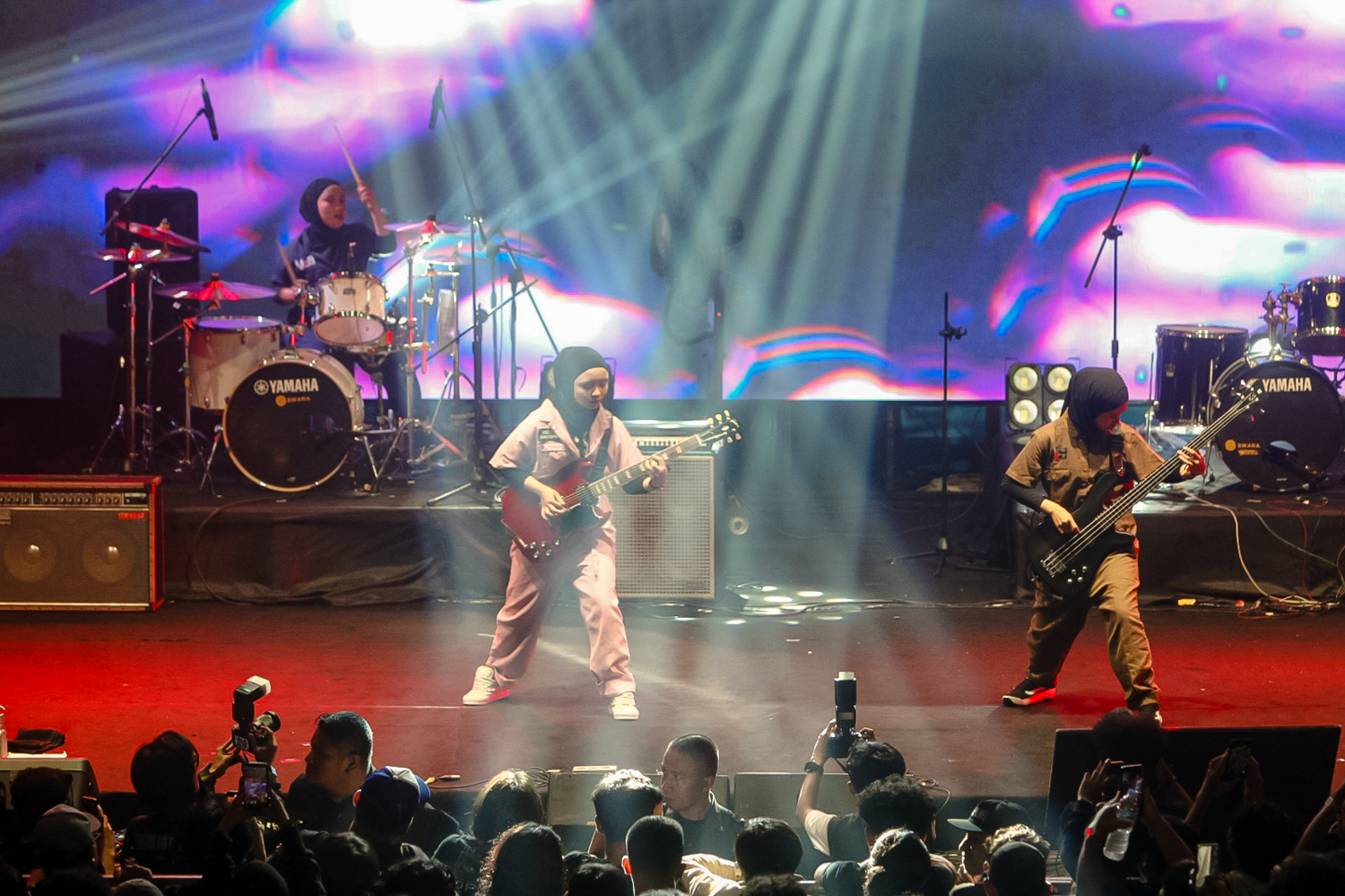 Voice of Baceprot Guncang Rock in Celebes 2024, Panggung Musisi Lokal Mendunia