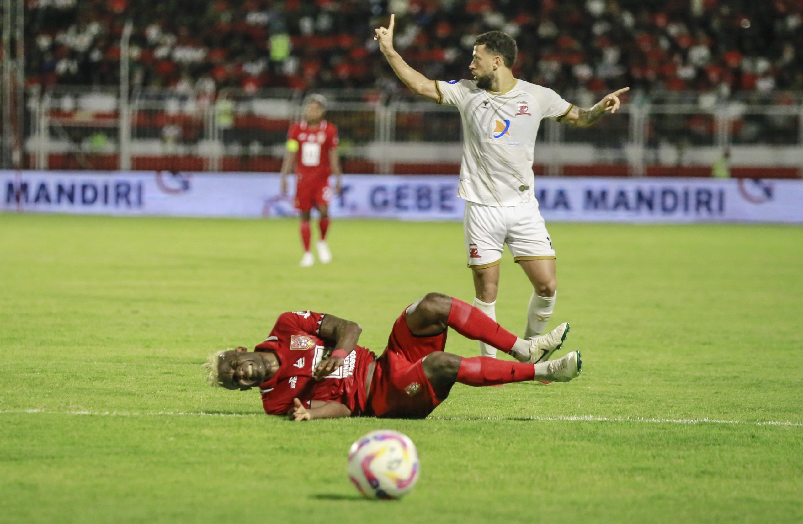 Madura United Sukses Curi Poin Penuh di Kandang Malut United