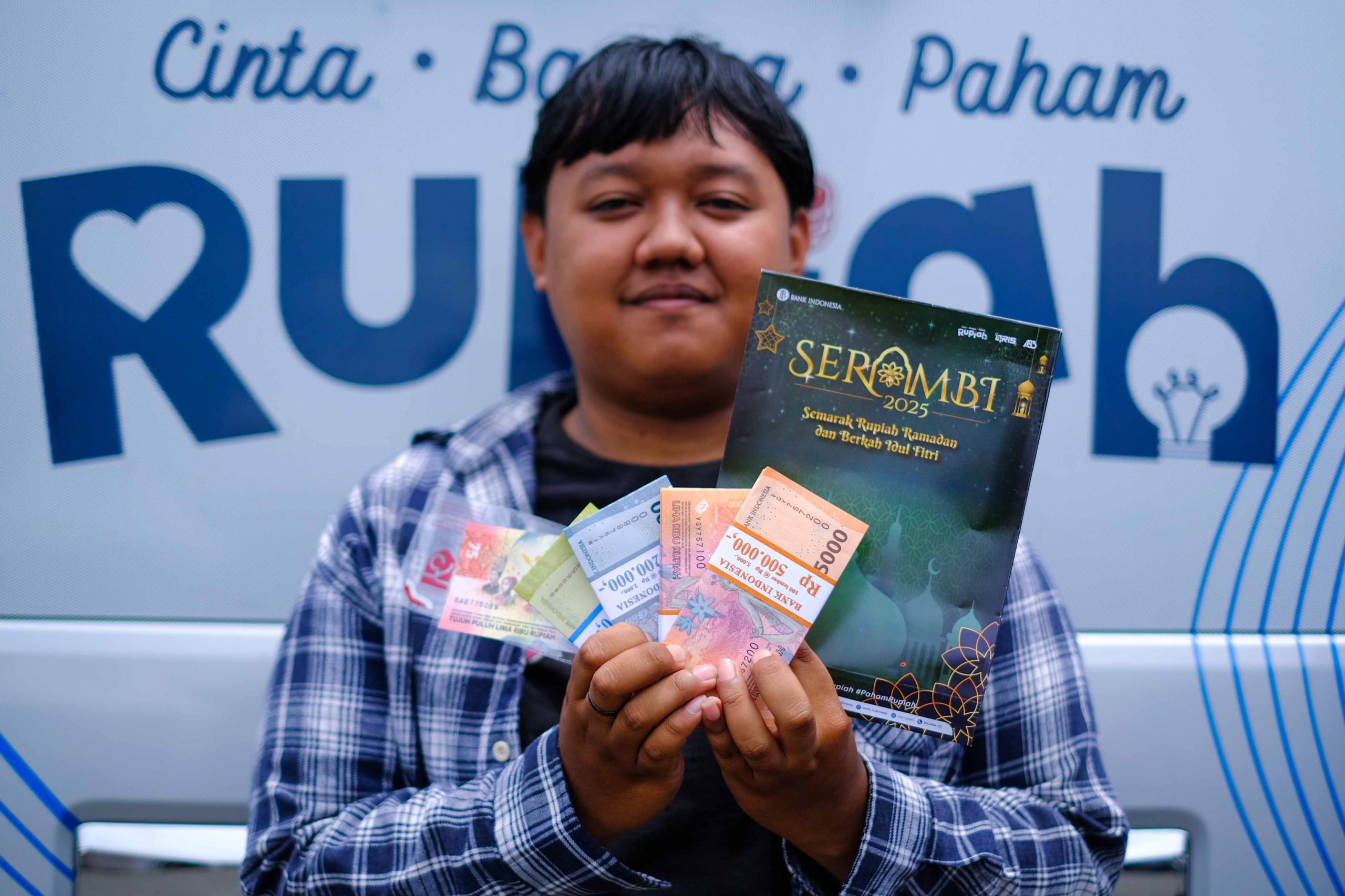 Penukaran Uang Pecahan Kecil Saat Ramadan