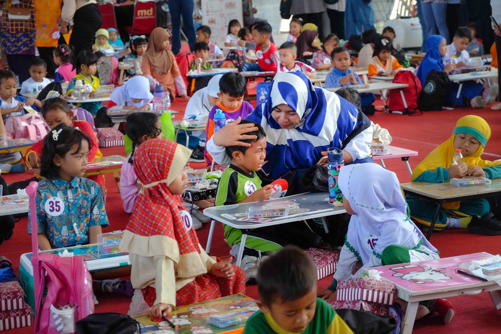 Meriahnya Peringatan Hari Anak Nasional 2025 di Makassar