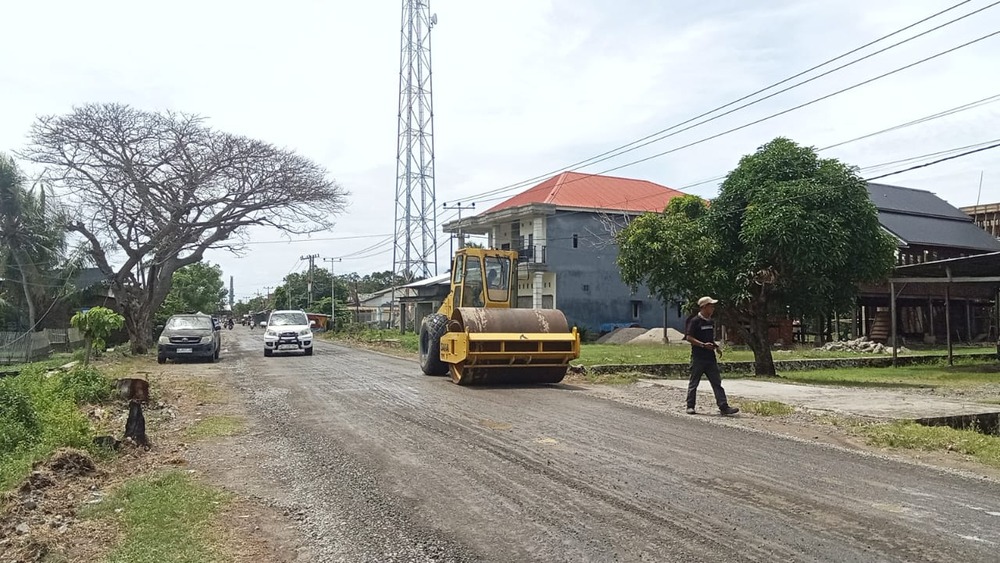 Bantuan Keuangan Sulsel Percepat Perbaikan Tujuh Ruas Jalan Rusak Berat di Pinrang